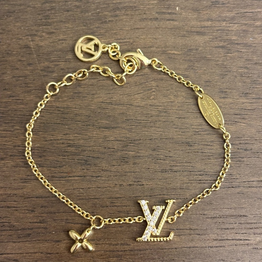 Gold lv charm Bracelet